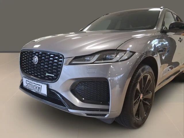 Jaguar F-Pace AWD P250 R-Dynamic