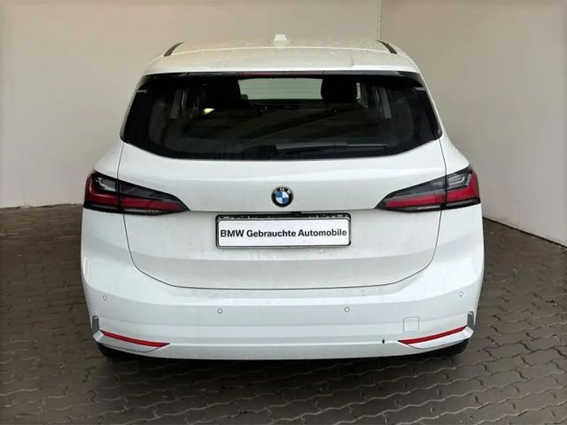 BMW 220 220i Active Tourer