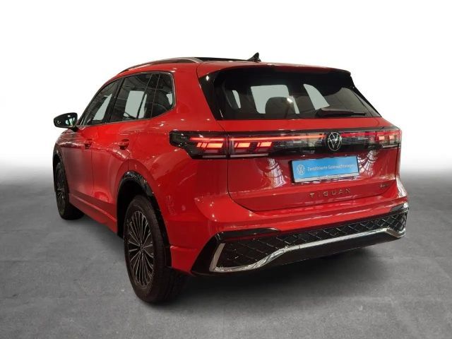Volkswagen Tiguan 2.0 TSI DSG R-Line