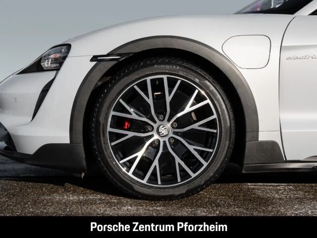 Porsche Taycan 4S Cross Turismo