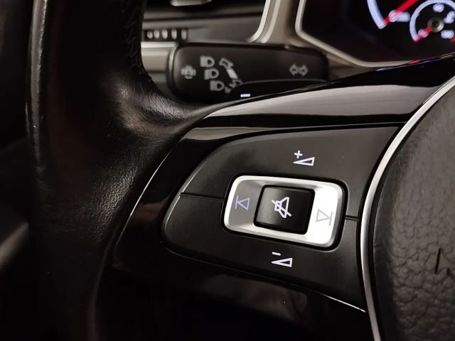 Volkswagen T-Roc DSG