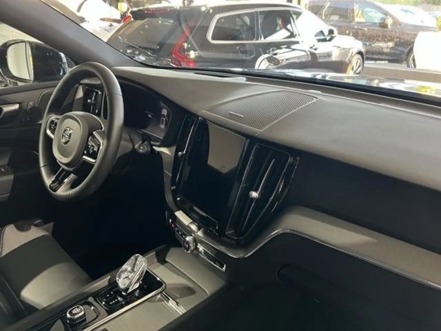 Volvo XC60 AWD Dark Plus Recharge T6