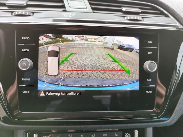 Volkswagen Touran 1.5 TSI DSG R-Line