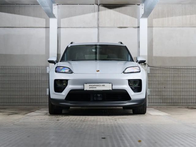 Porsche Macan 4