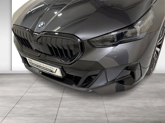 BMW 540 540d M-Sport Touring xDrive