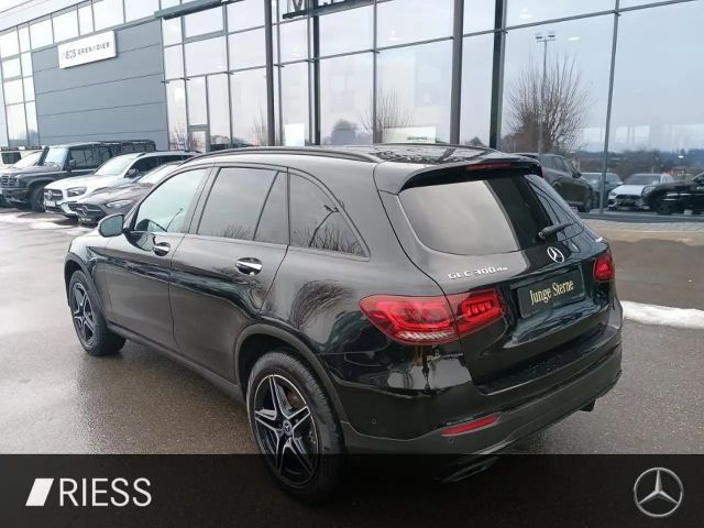 Mercedes-Benz GLC 300 4MATIC AMG Line