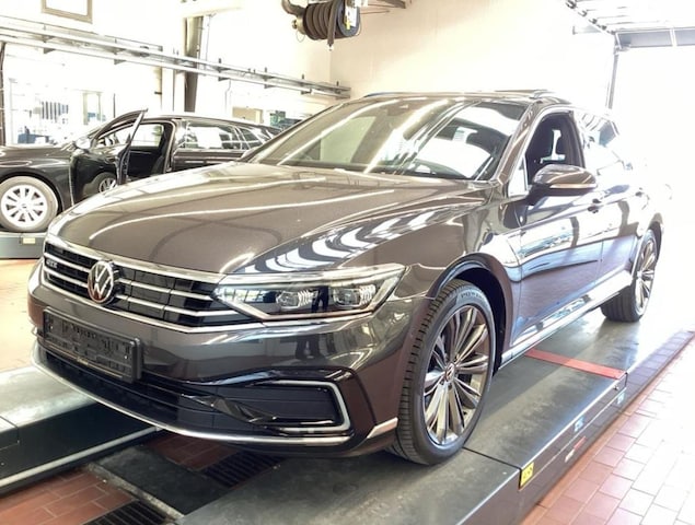 Volkswagen Passat GTE Variant