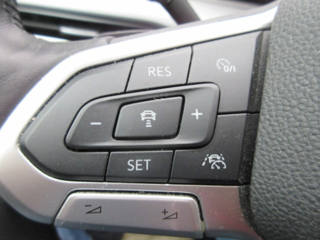 Volkswagen Golf 1.5 eTSI DSG