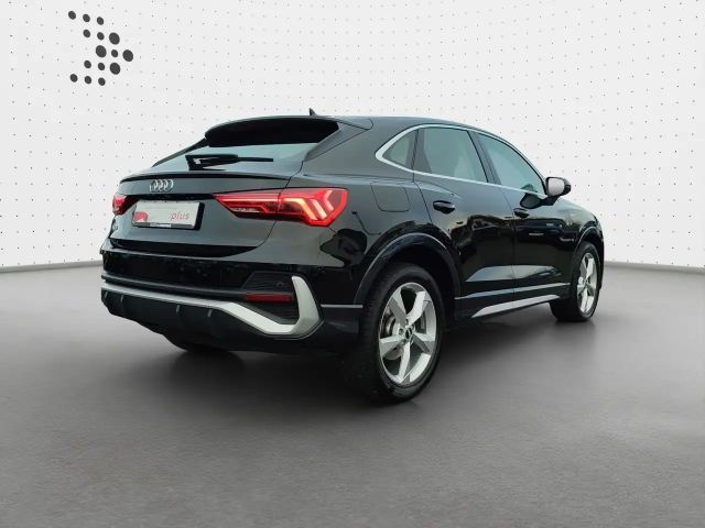 Audi Q3 35 TFSI S-Line