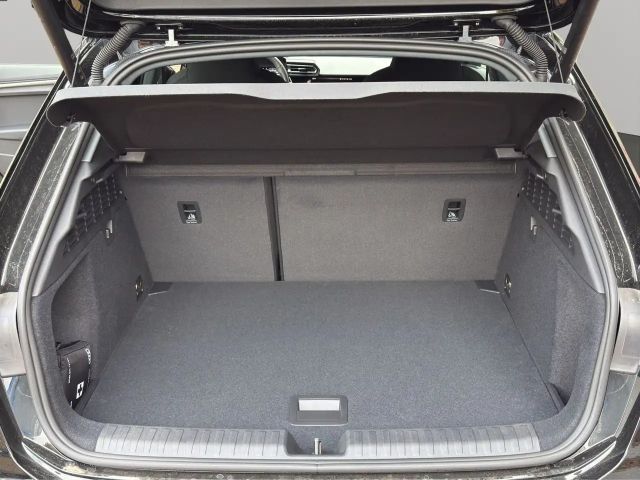 Audi A3 30 TFSI S-Tronic Sedan