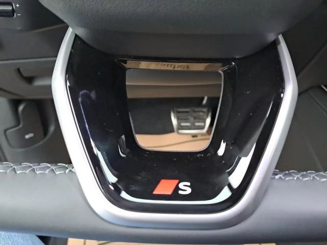 Audi Q3 Modell 2026 - eHybrid - nur € 53.999,-*