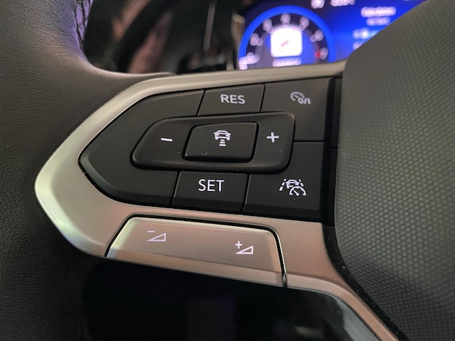 Volkswagen Golf 1.5 TSI BMT Golf VIII