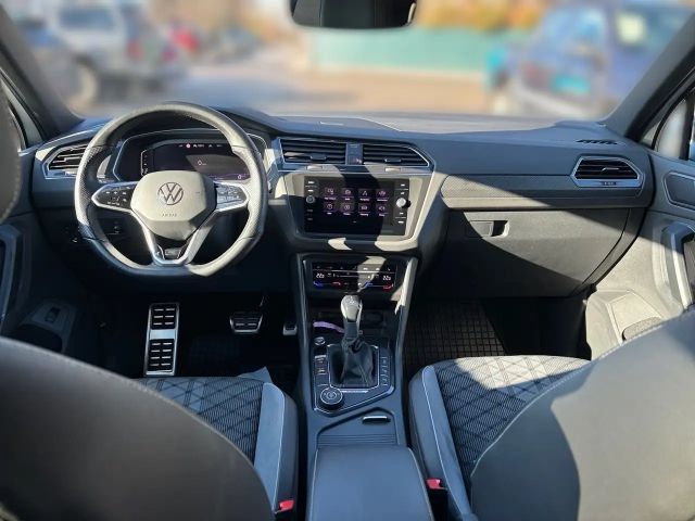 Volkswagen Tiguan 4Motion DSG R-Line