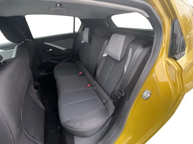 Opel Astra 1.2 Turbo Enjoy Turbo