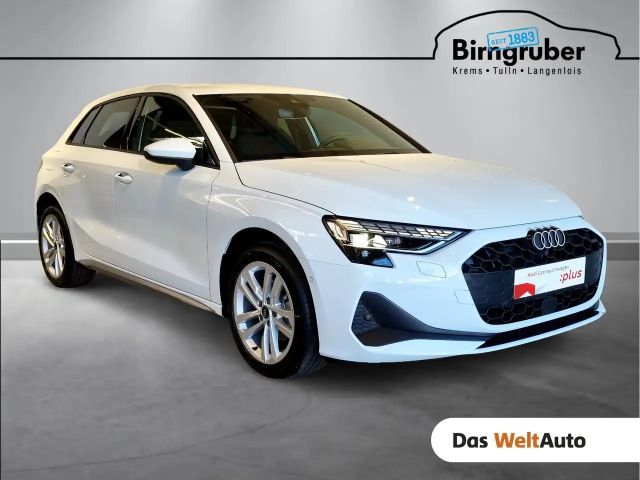 Audi A3 30 TFSI Sedan