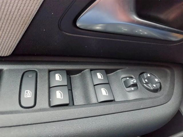 Citroën C4 Max PureTech