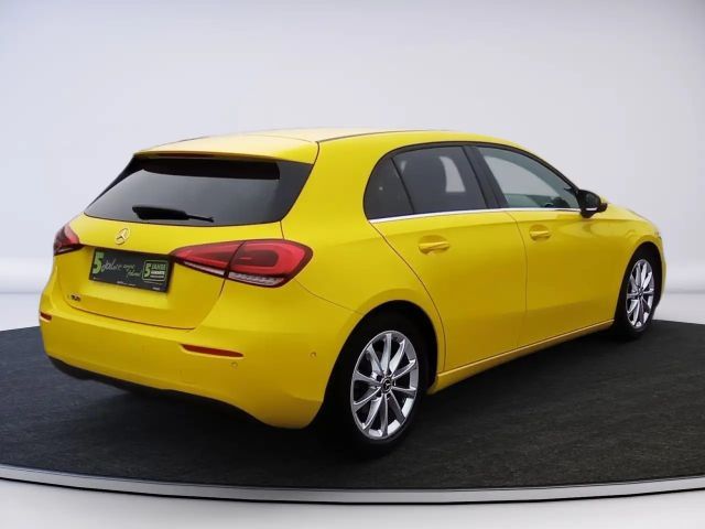 Mercedes-Benz A 160 Hatchback Style