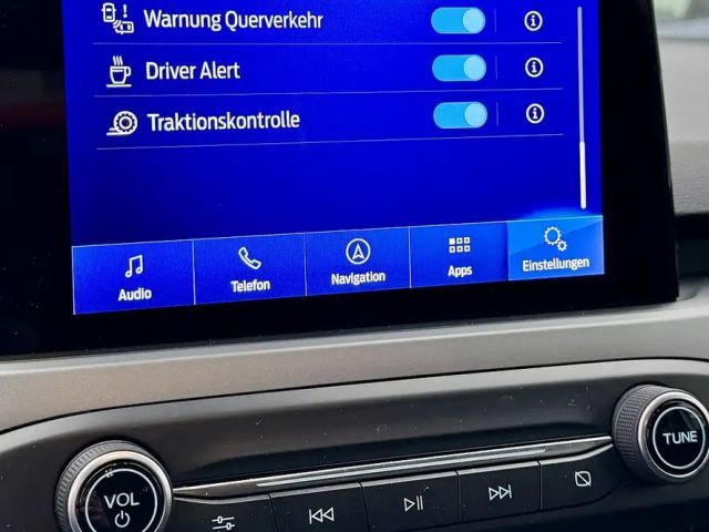 Ford Focus Cool & Connect