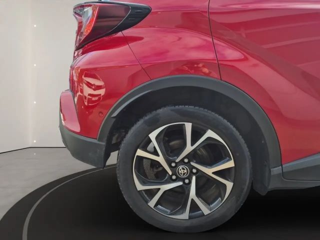 Toyota C-HR Hybride Team D