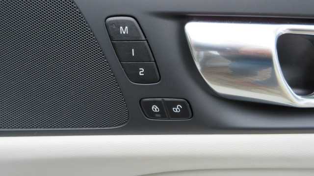 Volvo V60 Bright Plus T8