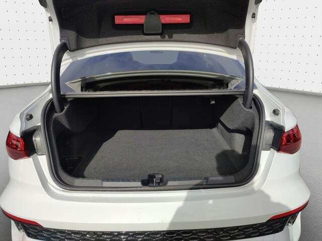 Audi RS3 Quattro S-Tronic Sedan