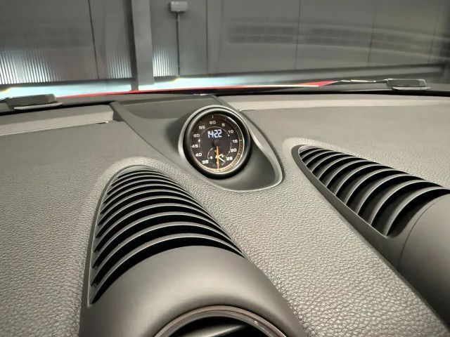 Porsche Cayman 718 RS