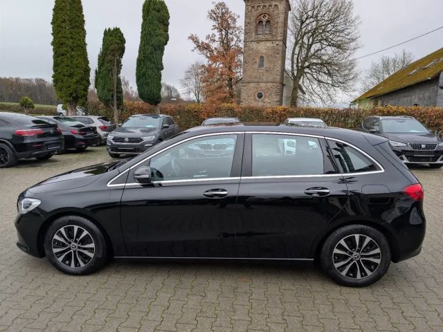 Mercedes-Benz B 200 B 200 d Progressive Sedan