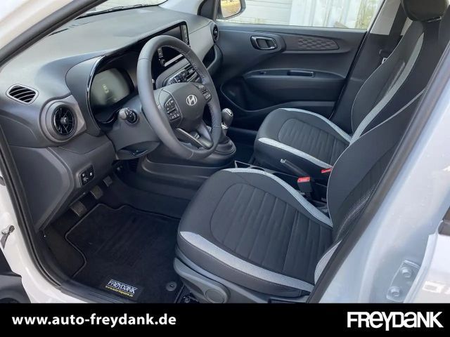 Hyundai i10 1.0 2WD Trend