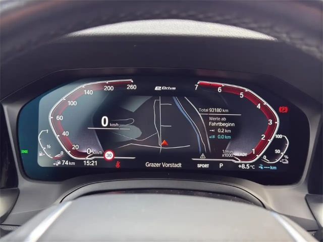 BMW 330 *** Hybrid *** Gesamt 292 PS *** NP 64.314 ***