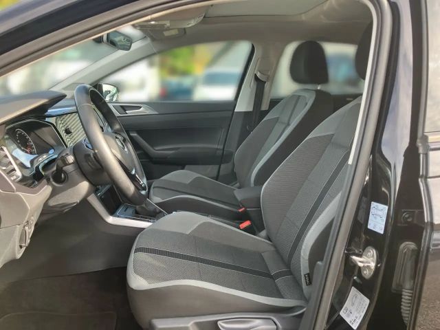 Volkswagen Polo 1.0 TSI DSG Highline