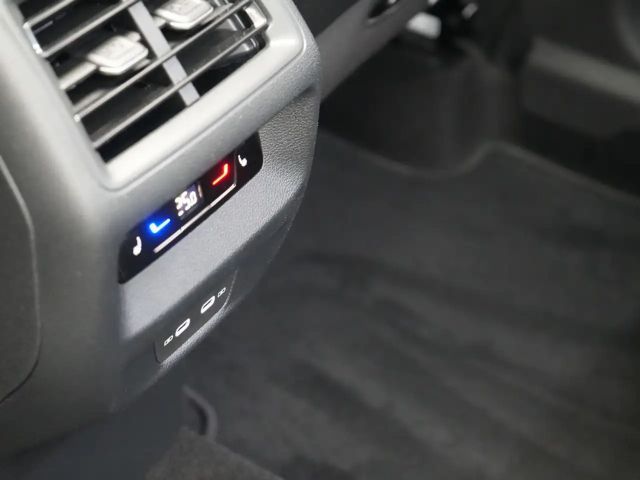 Volkswagen Tayron 4Motion R-Line