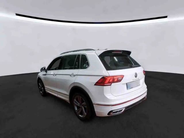 Volkswagen Tiguan 1.5 TSI DSG R-Line