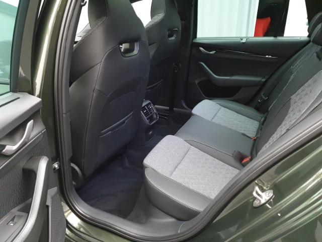 Skoda Octavia 2.0 TSI 4x4 Combi Sportline