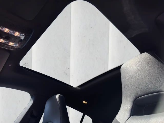 Mercedes-Benz CLA 200 AMG Line