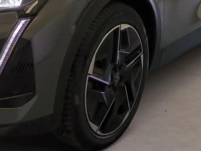 Peugeot 408 130 EAT8 GT-Line PureTech