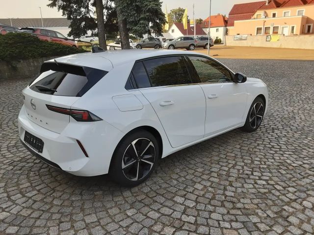 Opel Astra 1.2 Turbo Elegance Turbo