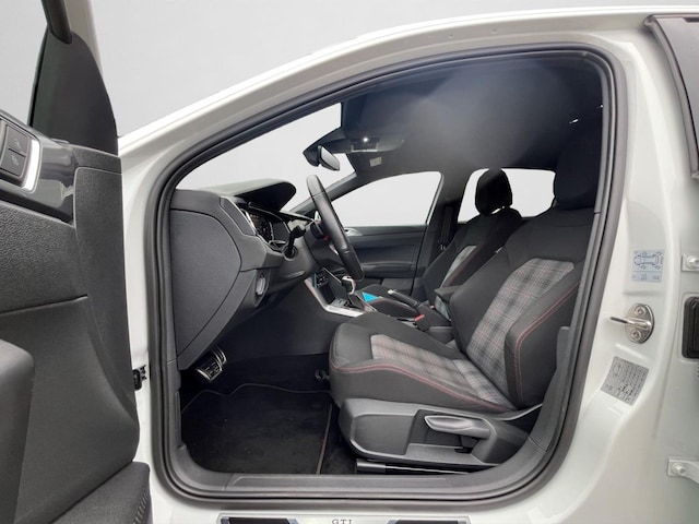 Volkswagen Polo 2.0 TSI DSG GTI