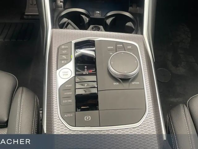 BMW 330 330e M-Sport Touring