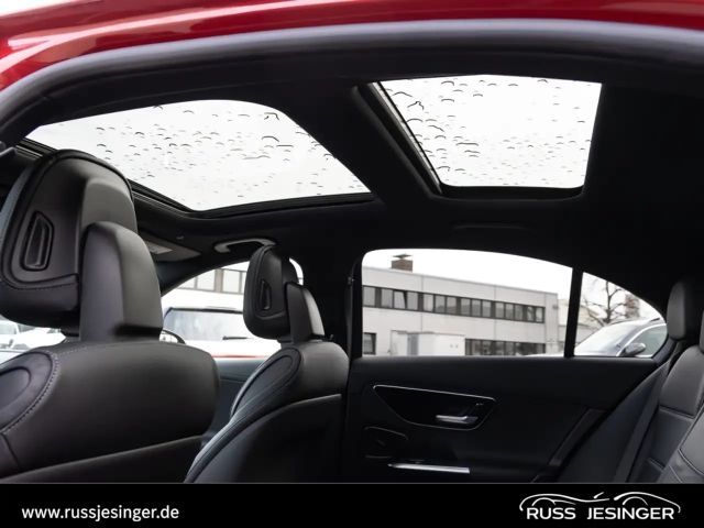 Mercedes-Benz C 200 AMG Line Sedan