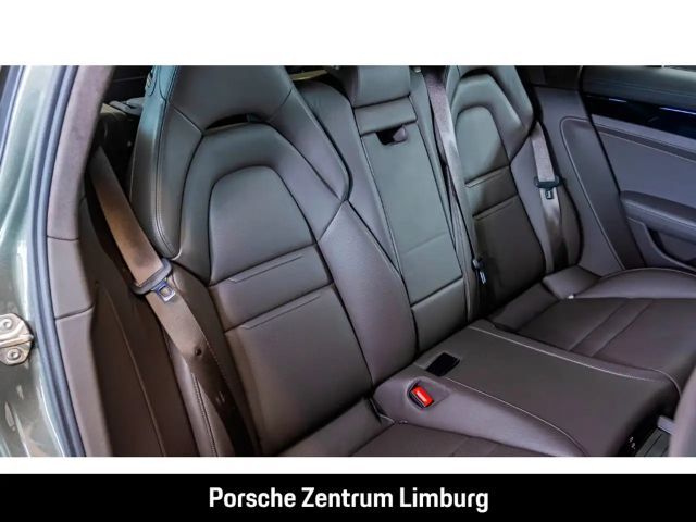 Porsche Panamera GTS Sport Turismo