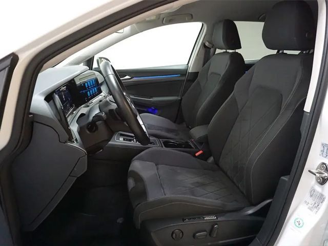 Volkswagen Golf 2.0 TDI DSG Style