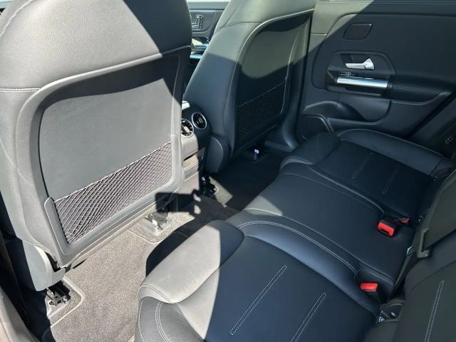 Mercedes-Benz EQA 250 AMG Line