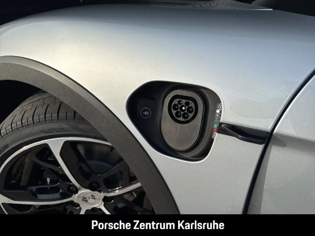 Porsche Taycan 4S Cross Turismo