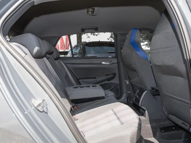 Volkswagen Golf GTE IQ.Drive