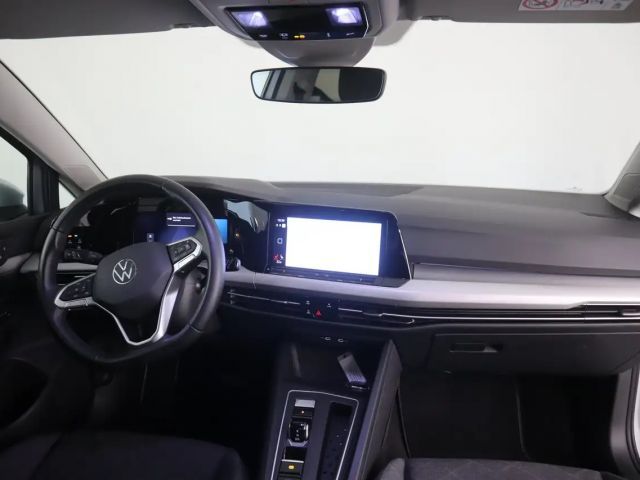 Volkswagen Golf DSG Life Variant