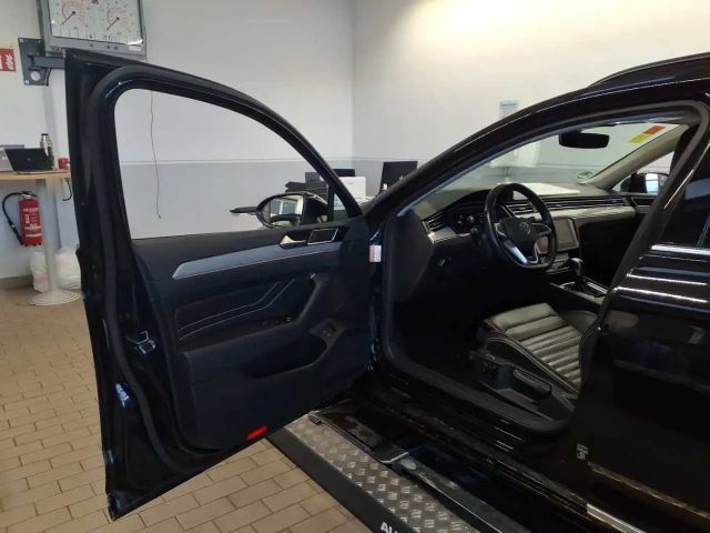 Volkswagen Passat GTE Variant