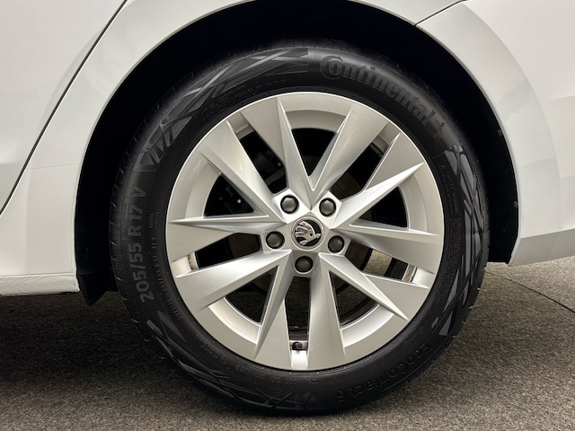 Skoda Octavia 1.5 TSI Combi