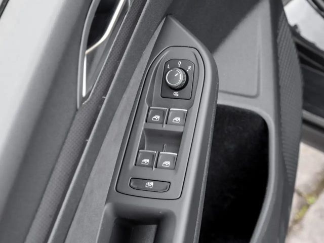 Volkswagen Golf DSG GTI Golf VIII Style