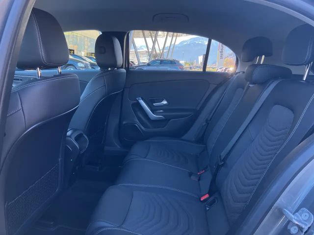 Mercedes-Benz A 180 Hatchback