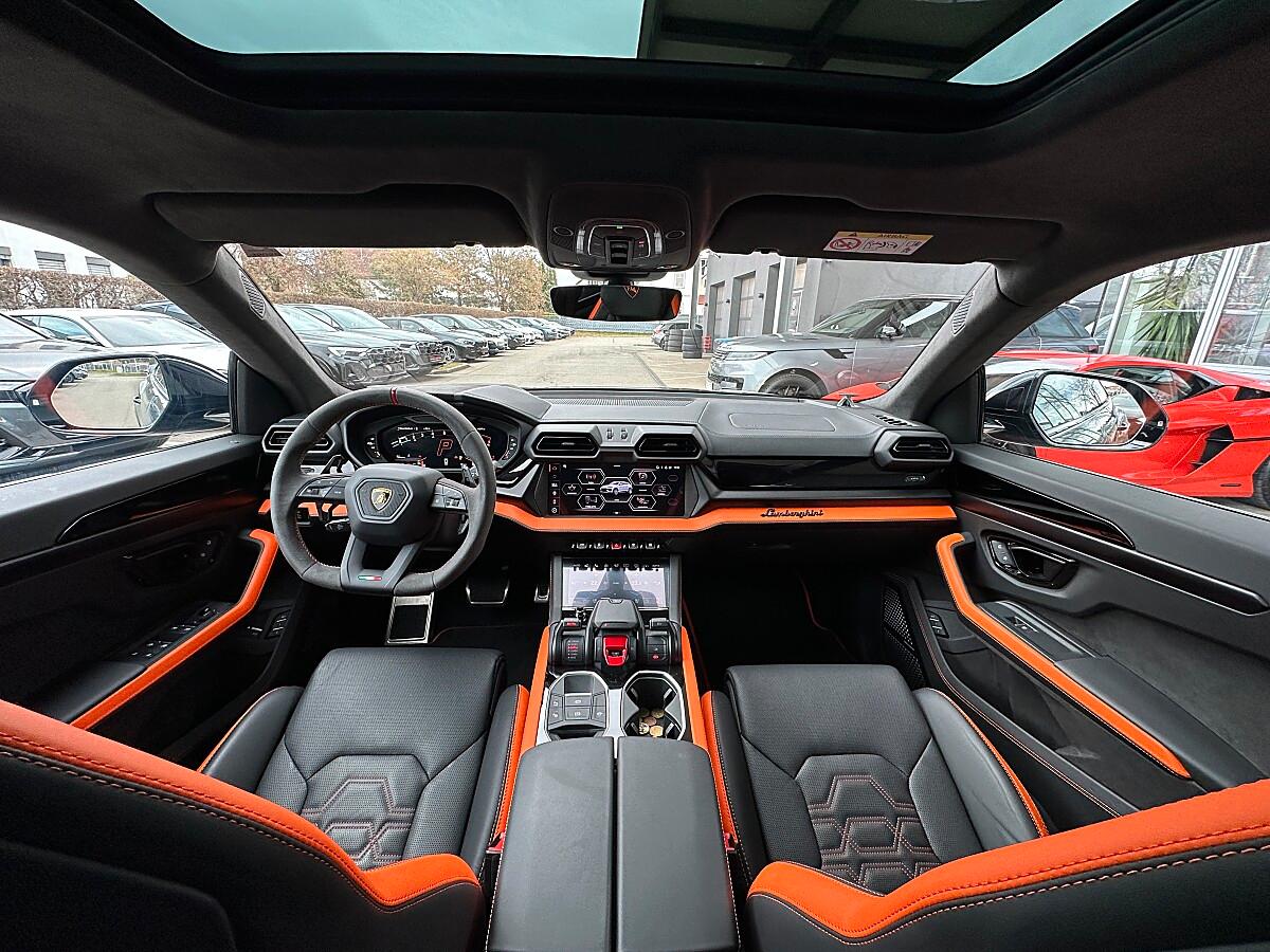 Lamborghini Urus URUS SE